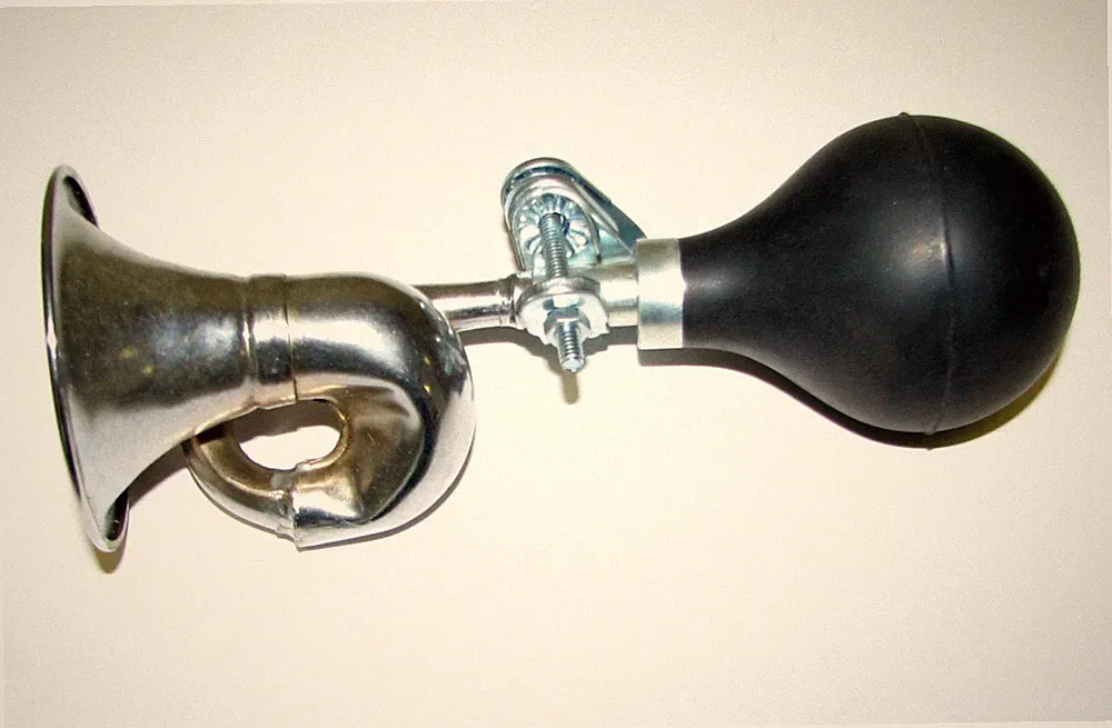 BICYCLE BUGLE HORN CHROME OLD STYLE BEACH CRUISER LOWRIDER BIKES CYCLING NEW!