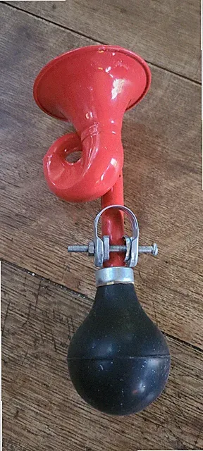 Red Bicycle Horn Bugle Style with Handlebar Clamp Air Horn LOUD